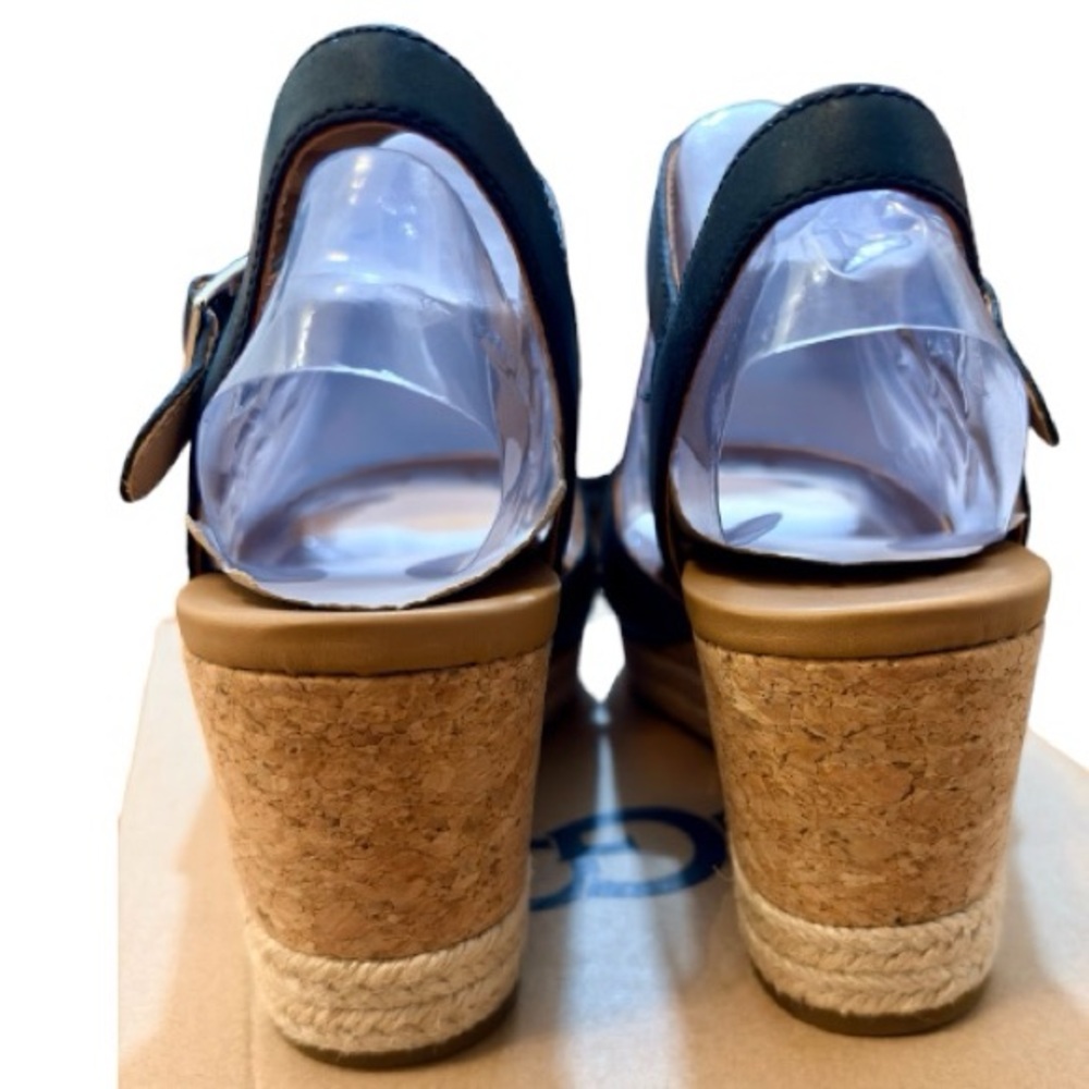 Women’s UGG Cloverdale Espadrille Wedge Sandal in Black size 7 NWT - Picture 6 of 13